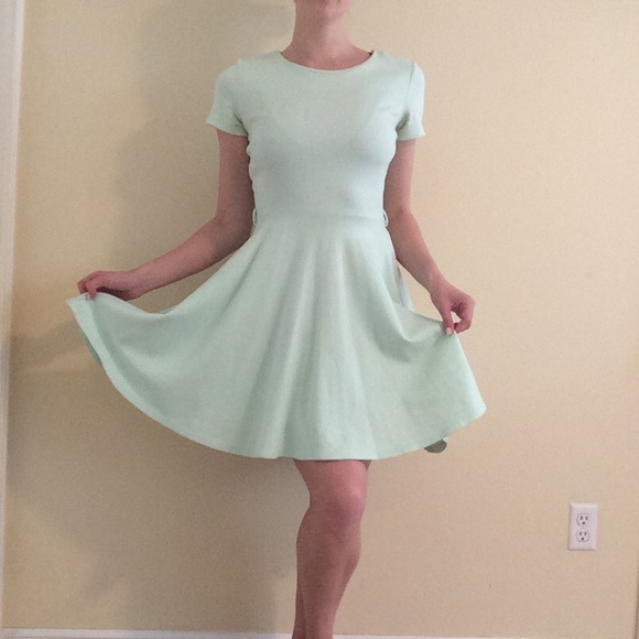 H&M Dresses & Skirts - Seafoam Green Cotton Dress